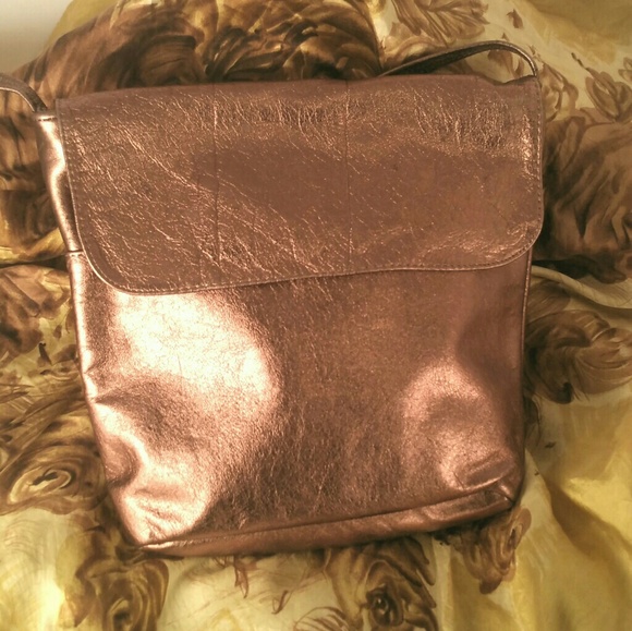 Vintage Metallic Bronze Shoulder Bag - Picture 4 of 5